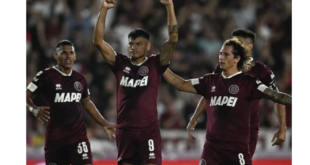 Con goles de Bou y Lotti, Lanús se impuso 2-1 ante Boca y quedó como escolta del puntero Godoy Cruz